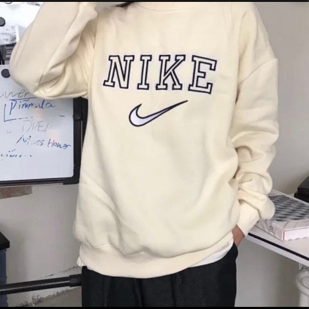 Vintage Nike sweatshirt